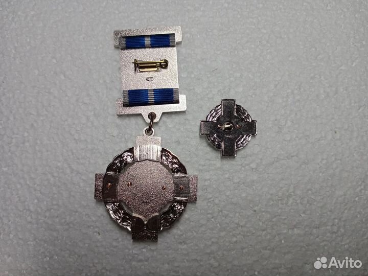 Наградные знаки Роскосмоса. 6 разновидностей.лмд
