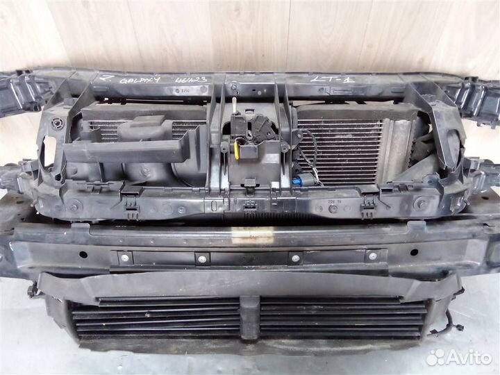 Усилитель переднего бампера от Ford Galaxy 2006-2