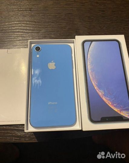 iPhone xr 64gb blue