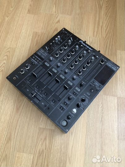 Микшерный пульт Pioneer DJM 800