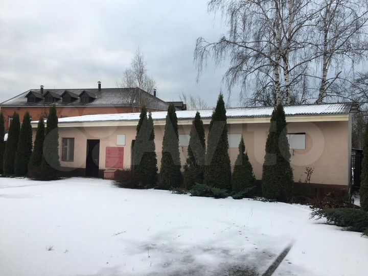 Помещение свободного назначения, 785 м²