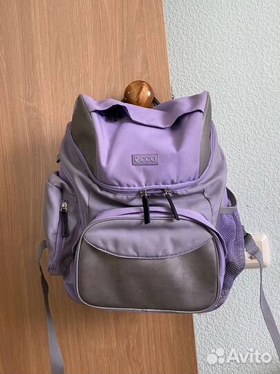 Продам 2 школьных рюкзака ecco