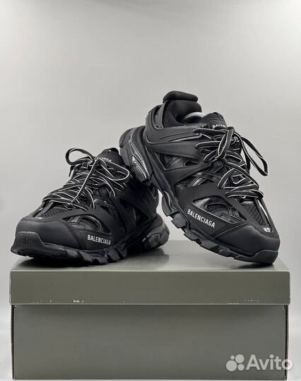 Balenciaga Track Black