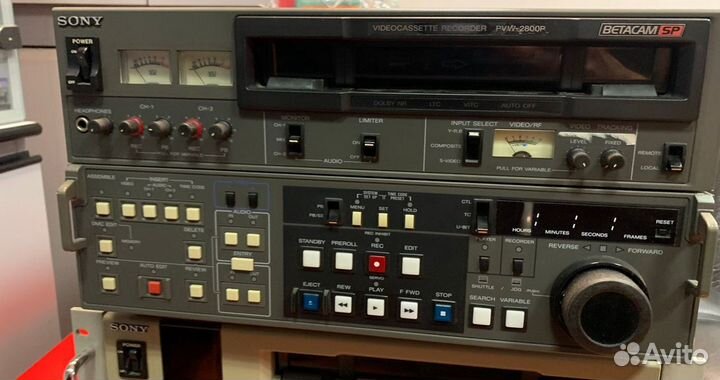 Профессиональная техника Sony Betacam, Trinitron