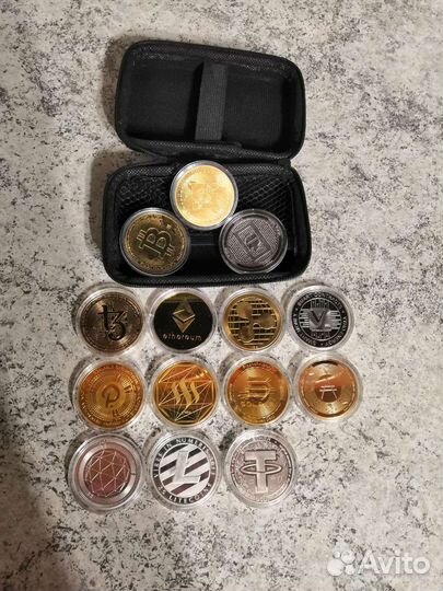 Криптомонеты сувенирные