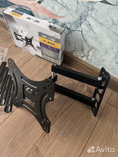 Кронштейн для телевизора наклонно поворотный