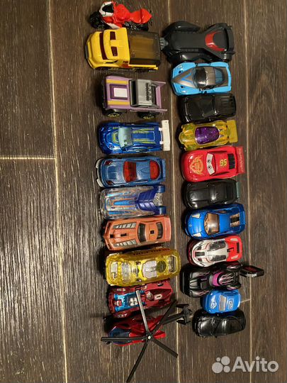 Продам машинки Hot Wheels