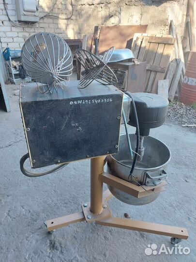 Тестомесильная машина бу