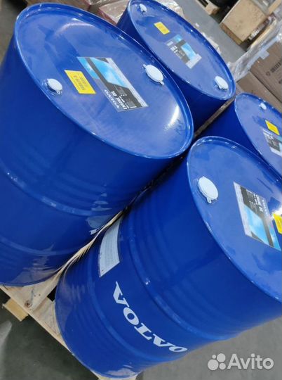 Масло моторное Mobil 15W40 для грузовиков