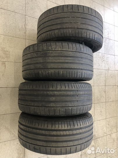 Pirelli P Zero 275/45 R21 и 315/40 R21 111Y