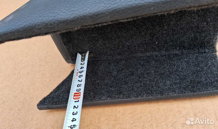 Подлокотник бар Универсальный (бардачок между сиде