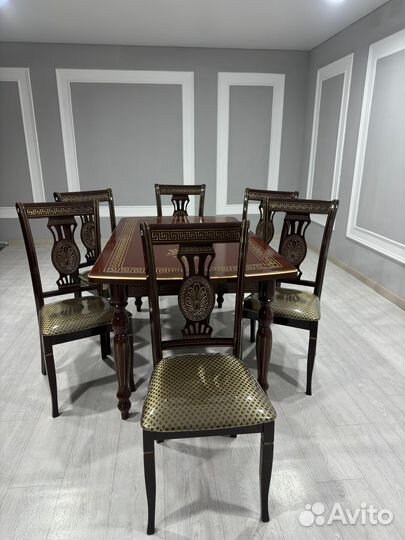 Столы и стулья для кухни новые