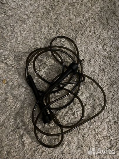 Скакалки; жгут гимнастический;