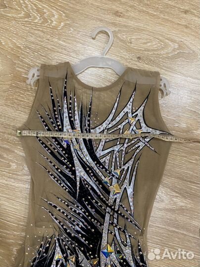 Купальник для художественной гимнастики и