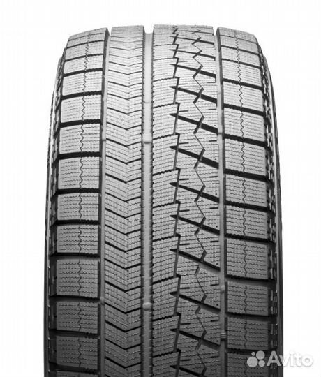 Bridgestone Blizzak VRX 235/55 R17 99S