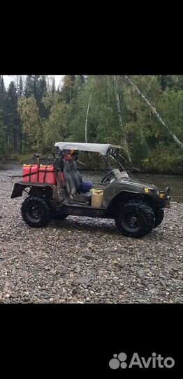 Polaris RZR 800 expedition