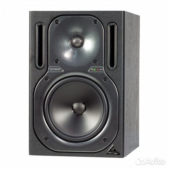 Пара активных студийных мониторов Behringer B2030A