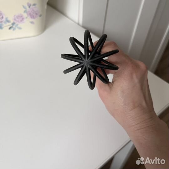 Венчик Regent inox Linea nero 93-AK2C-13