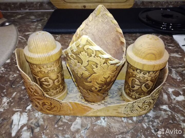 Солонка и перечница из бересты