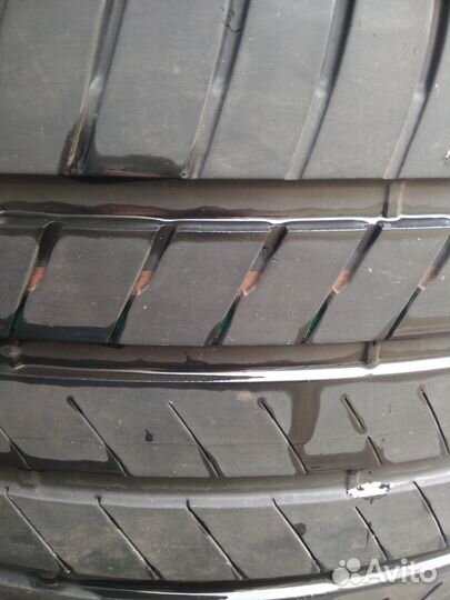 Bridgestone Alenza 001 275/40 R20 и 305/40 R20 110Y