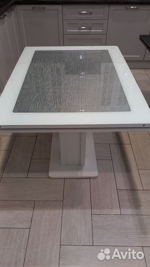 Кухонный стол бу