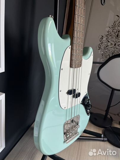 Бас гитара Fender Squier Mustang Bass CV Surf Gree