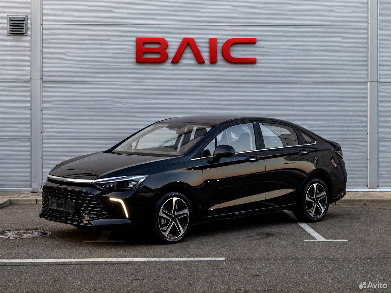 BAIC U5 Plus 1.5 CVT, 2025