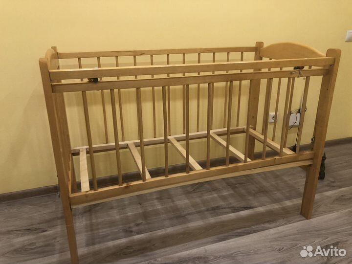 Кроватка в отличном состоянии
