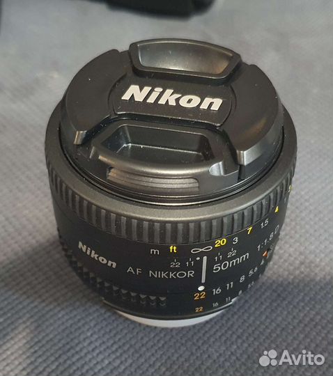 Nikon D90 18-105 (комплект+50mm+sb700+штатив+сумк)