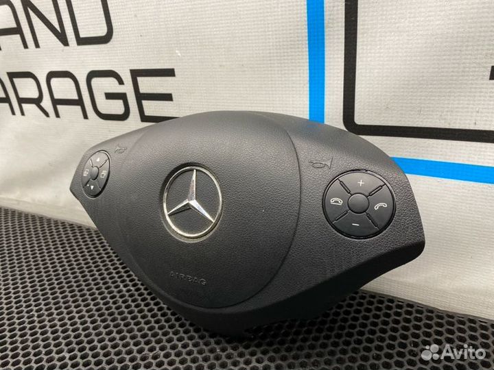 Подушка безопасности в руль Mercedes-Benz V-Class
