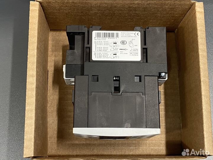 Siemens 3RT1035-1AF00 новый, 1 шт