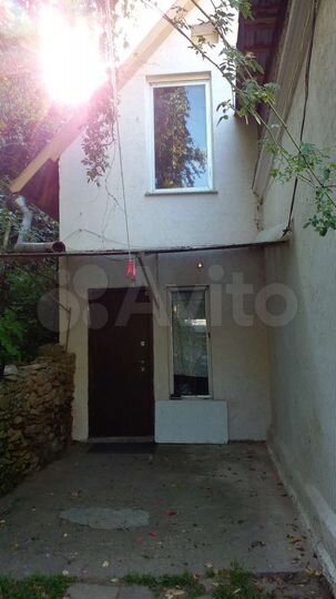 3-к. квартира, 83 м², 1/1 эт.