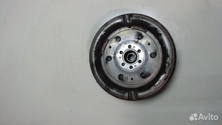 Маховик Volkswagen Tiguan, 2014