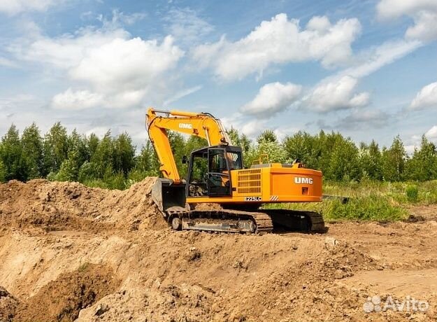Гусеничный экскаватор UMG E225LC, 2022