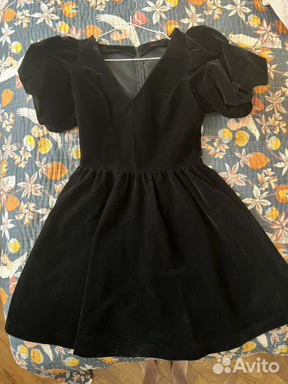 Бархатное платье