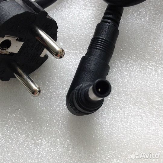 Адаптер питания ноутбука+ авто для sony