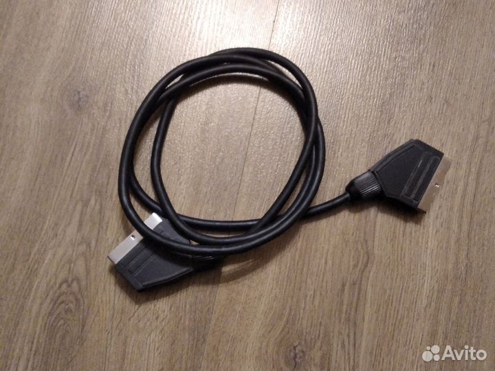 Scart-scart кабель