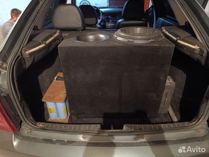 Установка автозвука