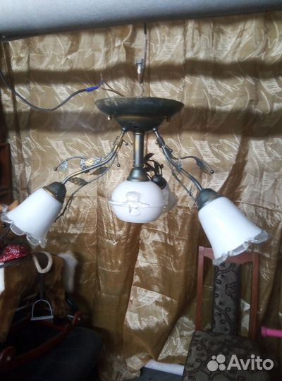 Люстра потолочная бу