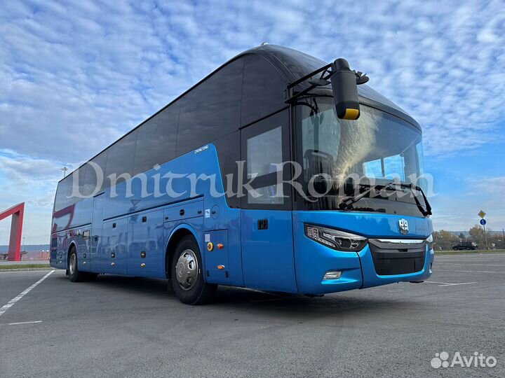 Туристический автобус Zhong Tong LCK6127H Compass, 2024