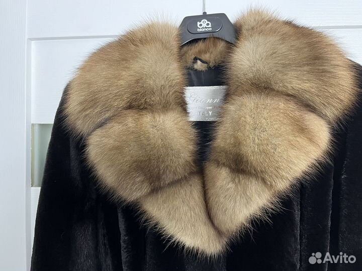 Шуба норковая с соболем длинная