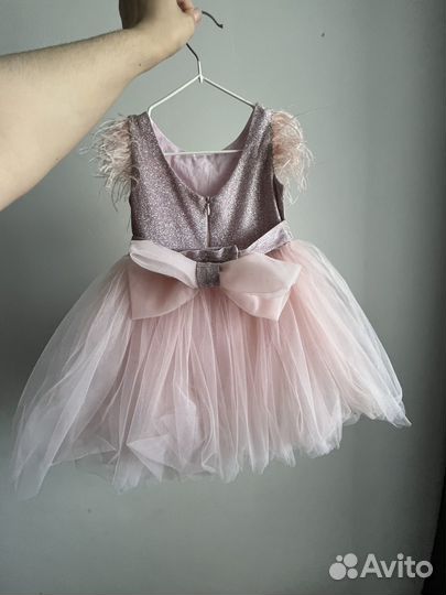 Платье нарядное на девочку 92 98