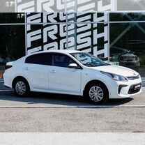 Kia Rio 1.6 AT, 2018, 47 375 км, с пробегом, цена 1 559 000 руб.