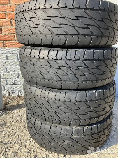 Bridgestone Dueler A/T 285/75 R16