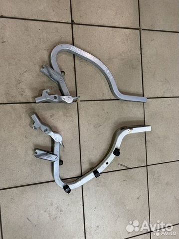 Петля багажника задняя левая Hyundai Solaris