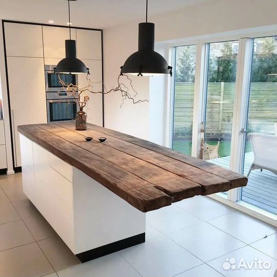 Стол река. Каминная балка или барная стойка