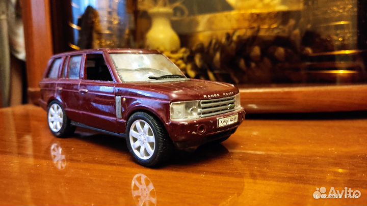 Моделька Range Rover