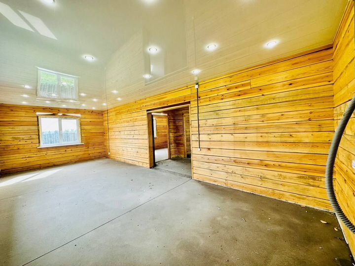 Дом 160 м² на участке 10 сот.