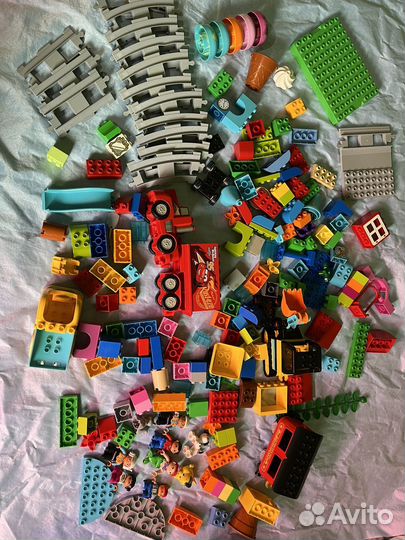 Lego duplo разные наборы в кучу