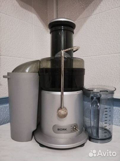 Соковыжималка Bork S510 (JU CUP 21085 WT)